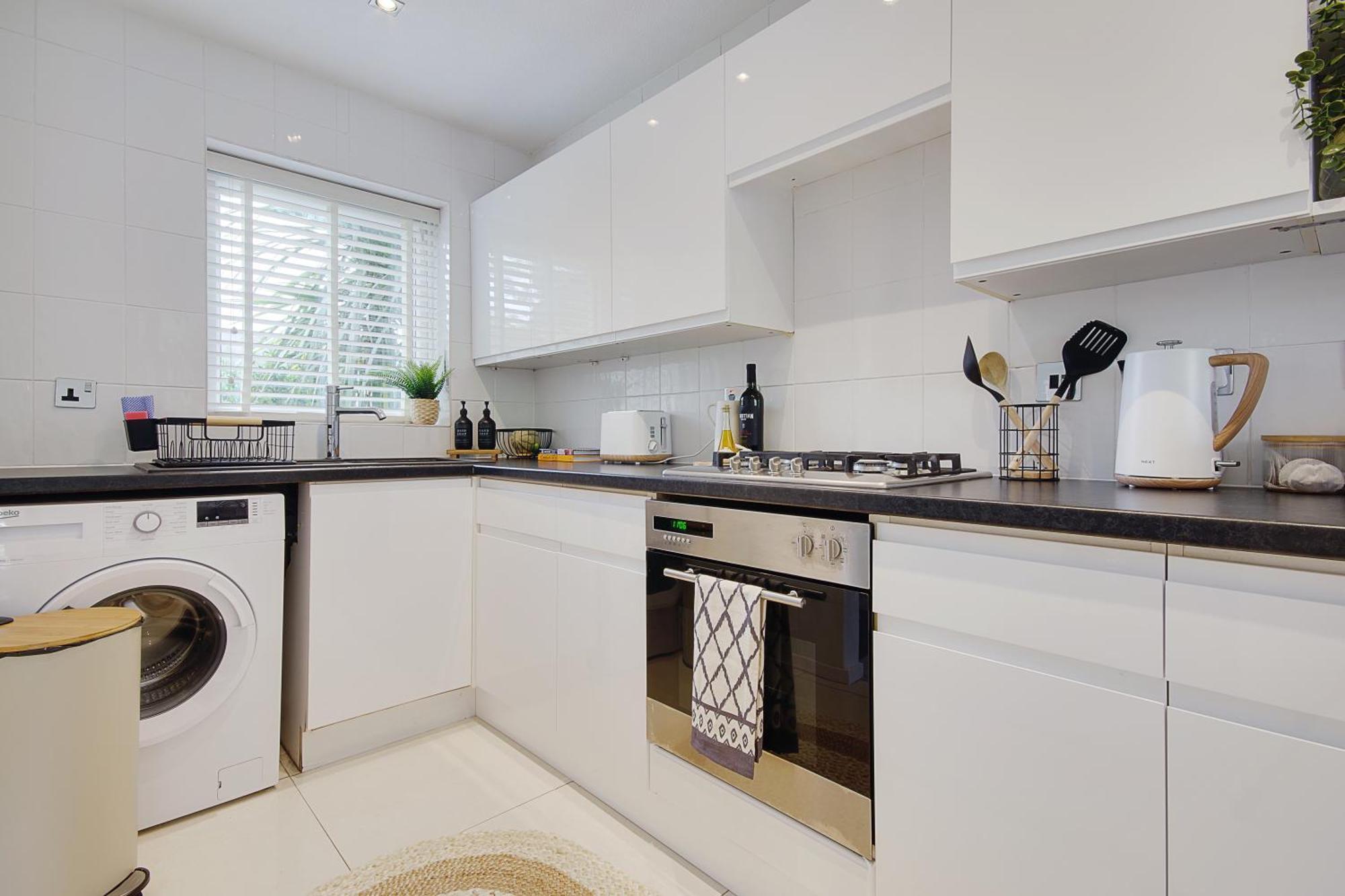 Seapoint- Boho Coastal Retreat Near Sandbanks! Poole Exterior photo